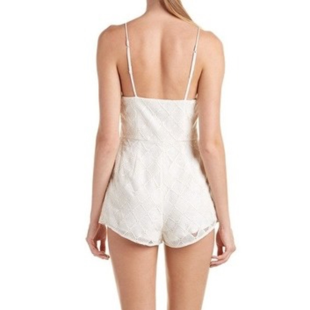 NWT StyleStalker Empire Romper (Ivory) Jumpsuit - Picture 3 of 7